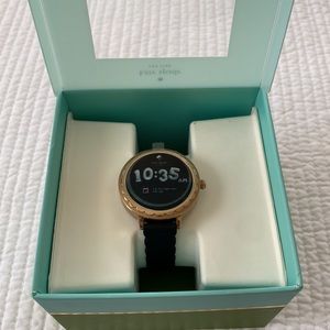 Kate Spade Scallop Smartwatch